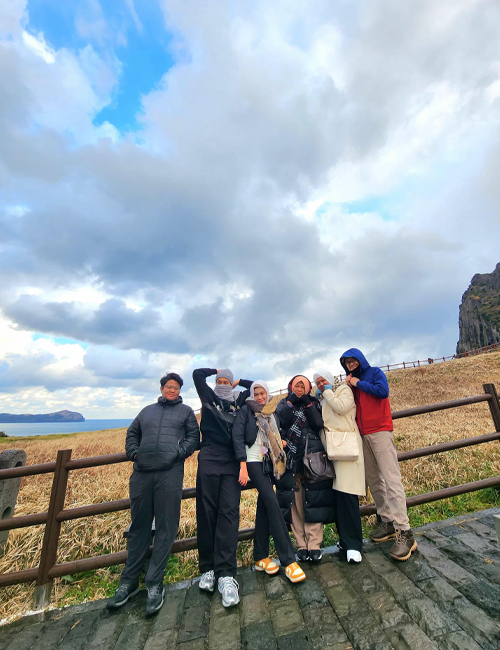 MUSLIM TOUR KOREA MT. SEORAK 5 HARI