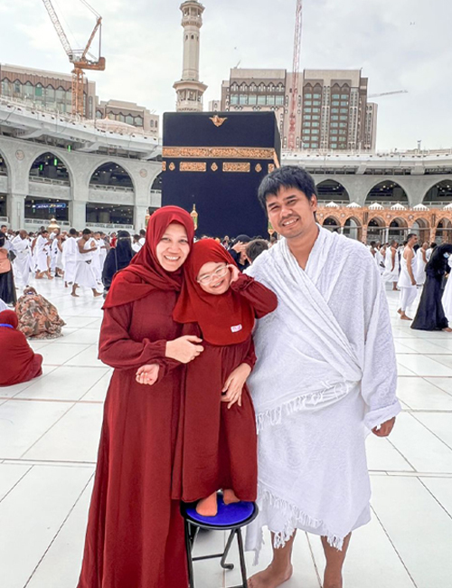 UMRAH REGULER + KERETA CEPAT & THAIF PROMO 12 HARI (AZKA)